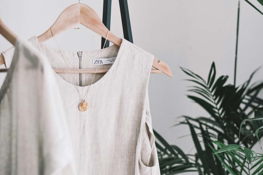 You are currently viewing Sustainable Style: 5 Ways Essential Eco-Friendly Fashion is Changing the Industry